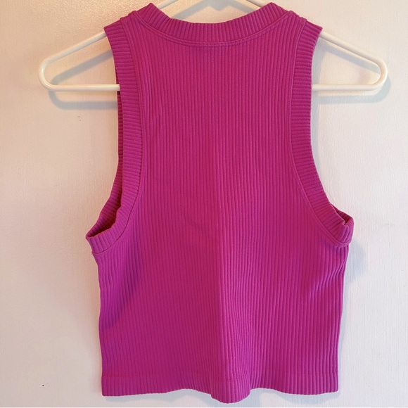 Eye Candy Pink Ribbed Crop Tank (size s/m) - Picture 6 of 7